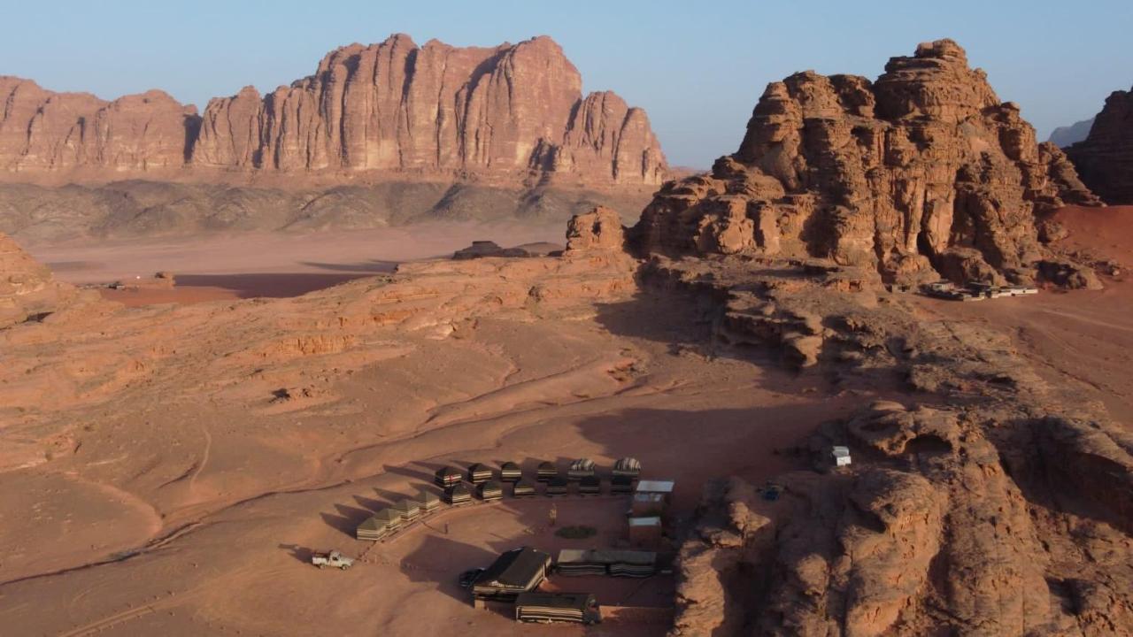 Wadi Rum Bedouin Tour With A Camp Eksteriør billede