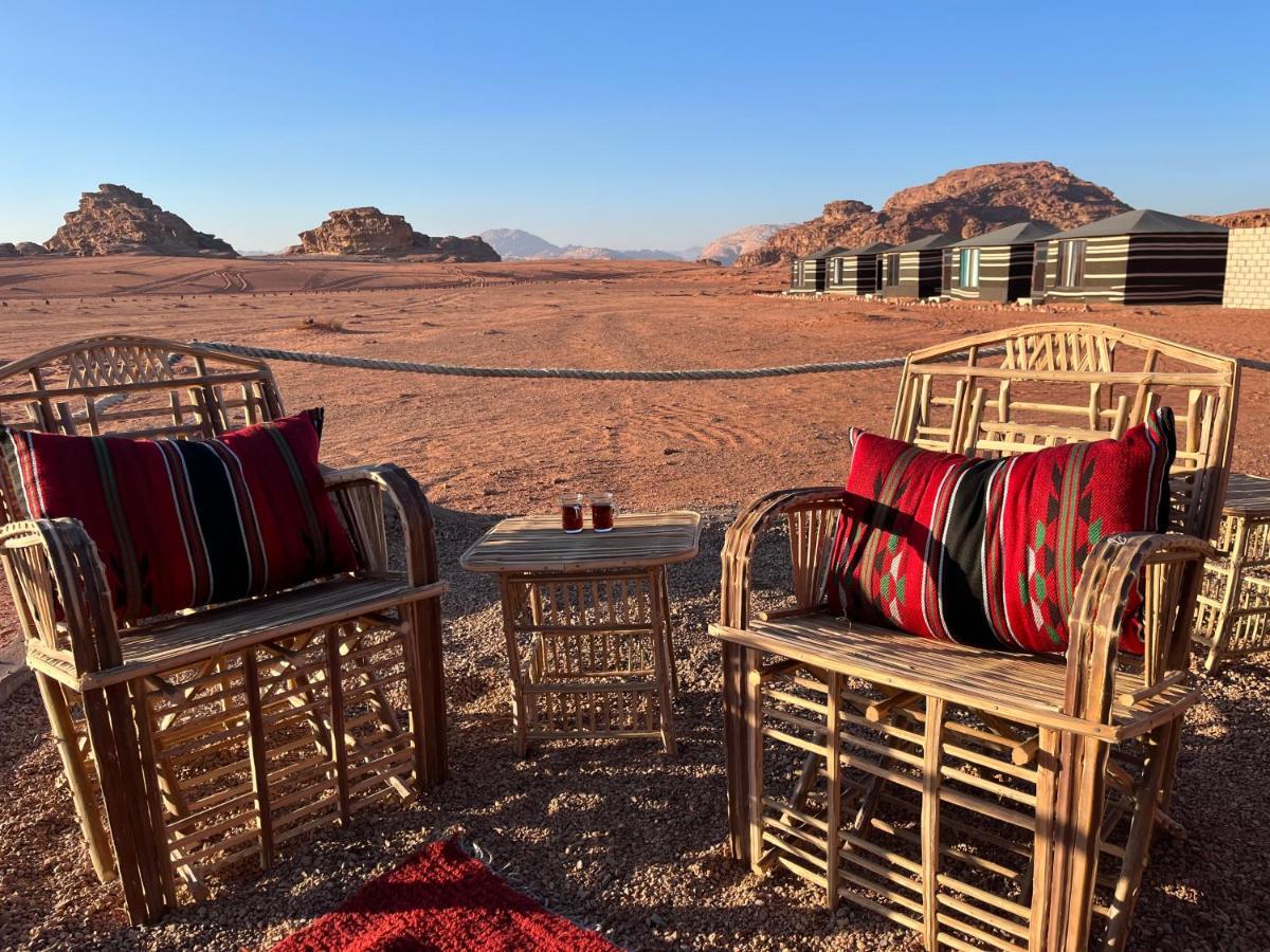 Wadi Rum Bedouin Tour With A Camp Eksteriør billede